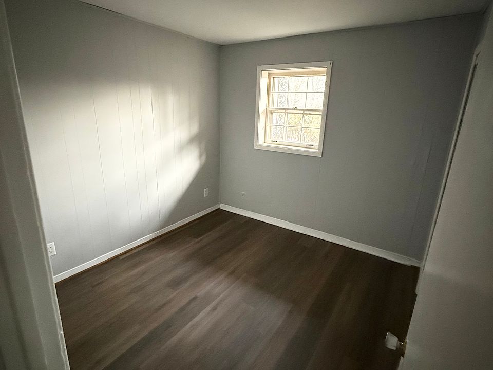 Bedroom #1