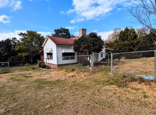 2724 Herbert Smart Airport Rd, Macon, GA 31217