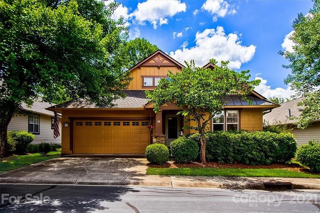 15 Gray Wolf Ln, Hendersonville, NC 28792 Zillow