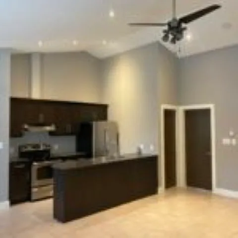 1 bed, 800 sqft, $1,595 — Photo 4