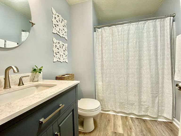 645 Brook Trl — Photo 18