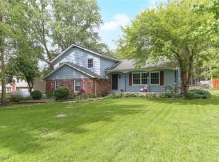 12274 Kile Rd, Chardon, OH 44024