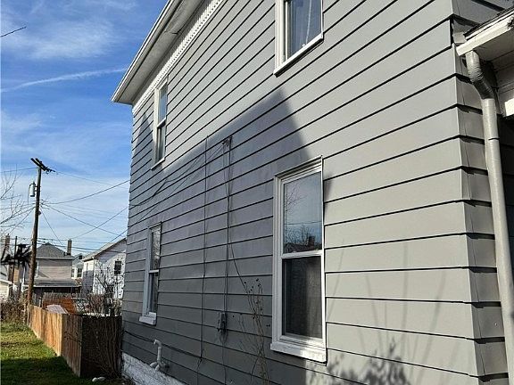 3rd image of 419 McKee St