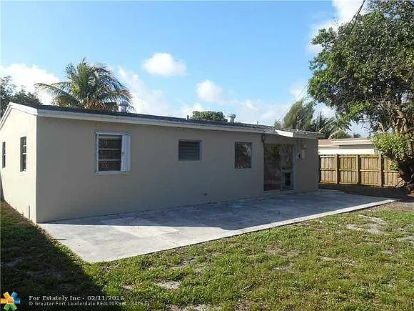 3 bed, $2,550 — Photo 2