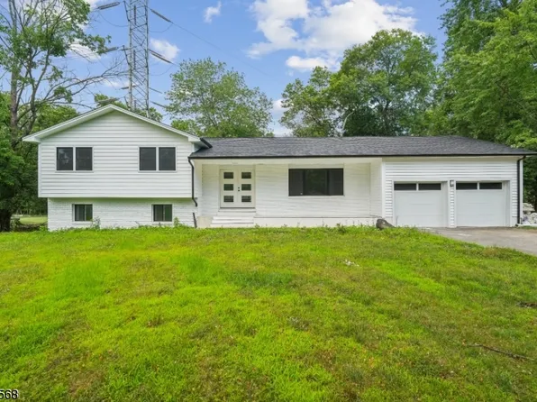 32 Wingate Dr, Livingston Twp., NJ 07039