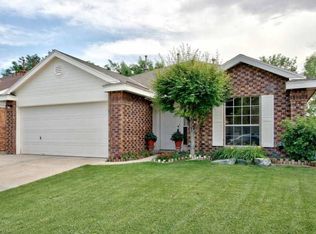 8120 Glenbrook Pl NW, Albuquerque, NM 87120