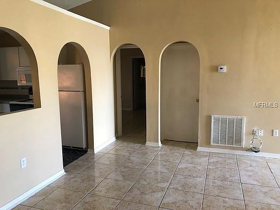 5th image of 1116 Perpignan Ct