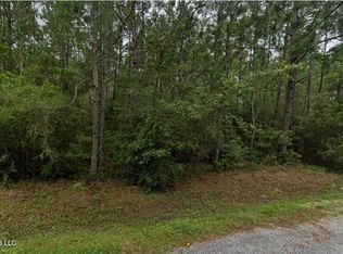 1 8th St, Bay Saint Louis, MS 39520