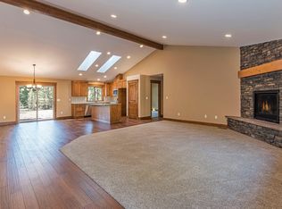 60134 Turquoise Rd, Bend, OR 97702