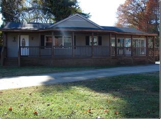 7023 Neal Rd, Charlotte, NC 28262