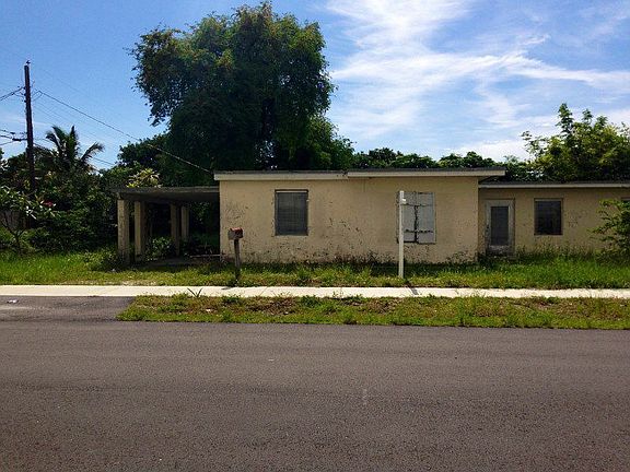 2nd image of 3410 NE 5th Ave