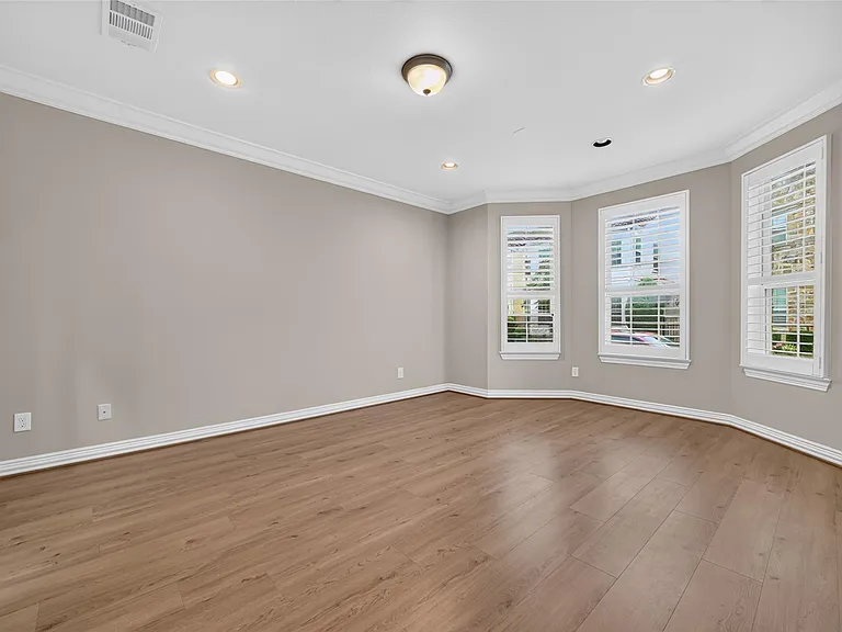 13423 Preston Cliff Ct — Photo 16
