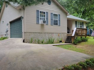 6259 Osage Rd, Crossville, TN 38572