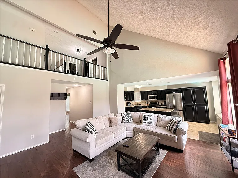 4209 Mulberry Dr — Photo 10