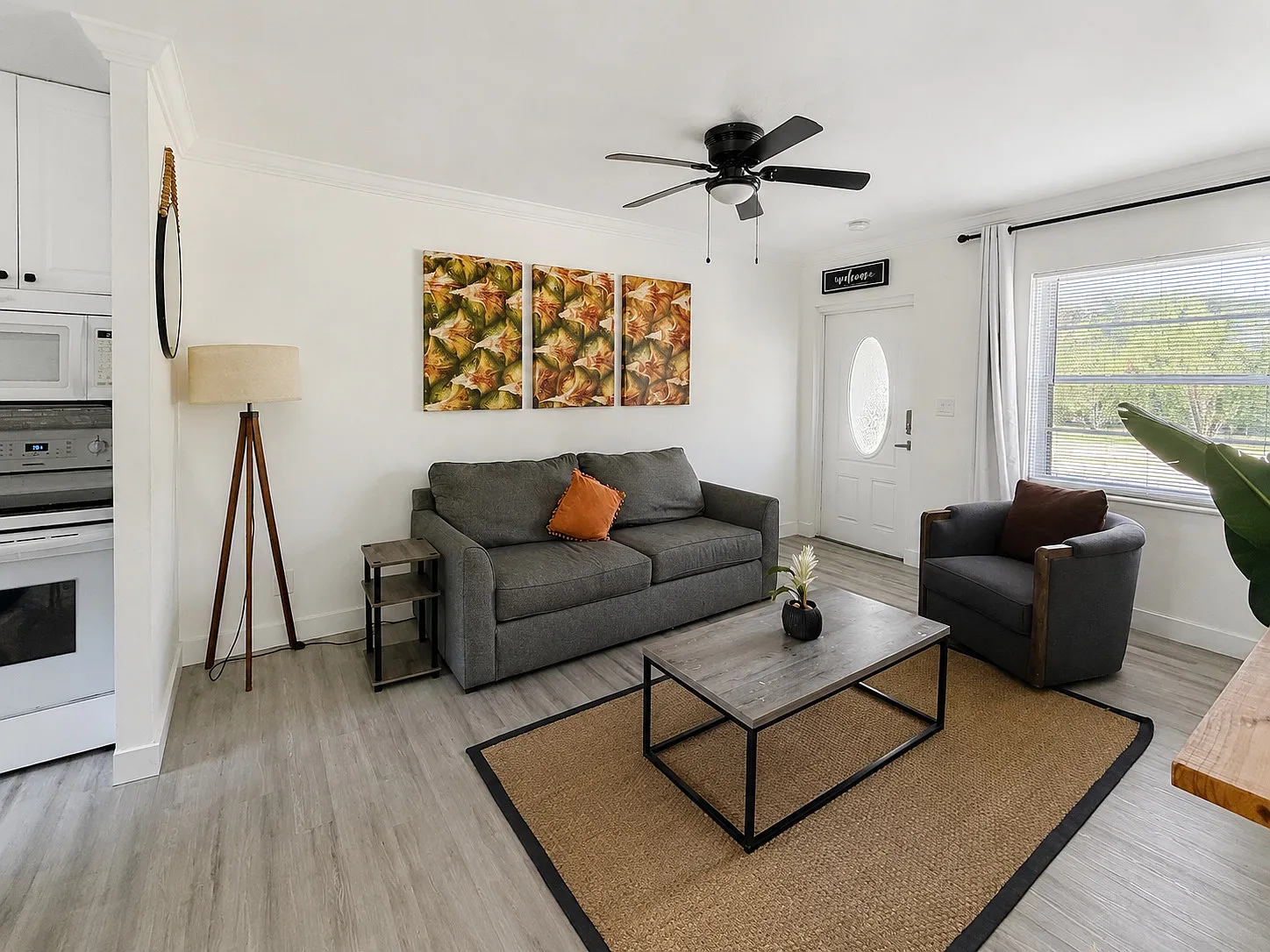 2 bed, 718 sqft, $2,795 — Photo 1