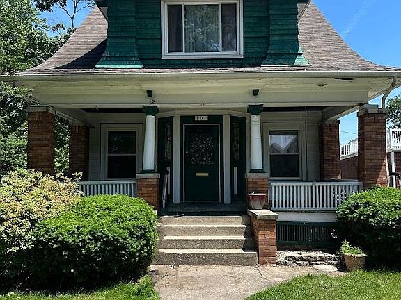 2nd image of 101 Ridge St