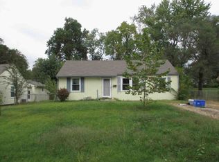 3018 NE 55th St, Kansas City, MO 64119