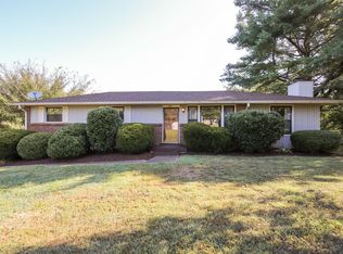 215 Swift Dr, Goodlettsville, TN 37072
