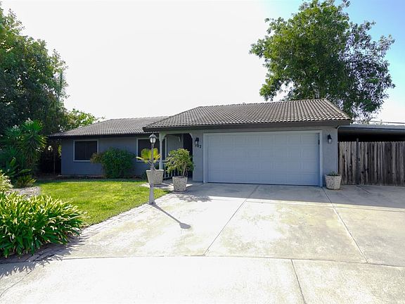 2nd image of 702 Cimmaron Ct