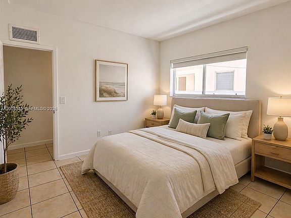5th image of 1185 Marseille Dr APT 209