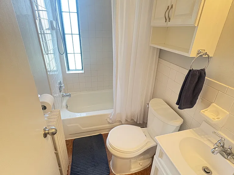 532 Wiltshire Blvd #C — Photo 7