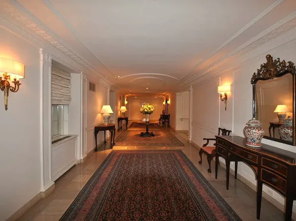 1150 5th Avenue image 9 of 9