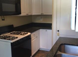 45826 Cass Ave, Utica, MI 48317