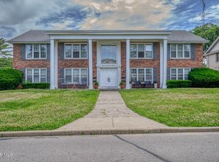 2624 Valley Brook Dr, Toledo, OH 43615