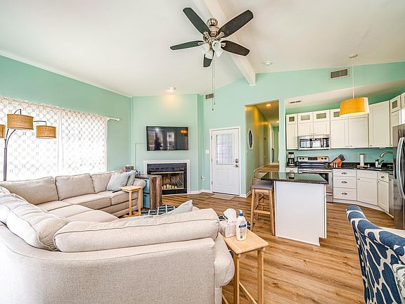 5th image of 5634 Asbury Ave #2