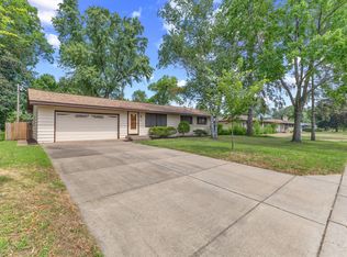 171 63rd Way NE, Fridley, MN 55432