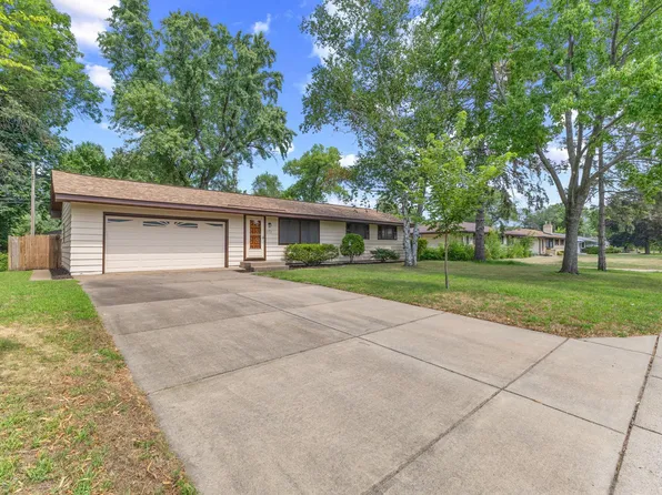 171 63rd Way NE, Fridley, MN 55432