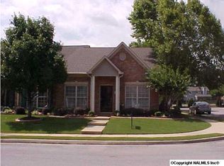 2619 Brompton Ln SW, Decatur, AL 35603