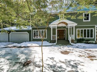 91 Little Canada Rd, Central Square, NY 13036