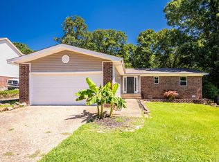 14 Ridgewood Dr, Sherwood, AR 72120