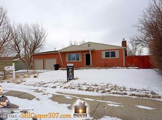 3421 Saratoga Rd, Casper, WY 82604