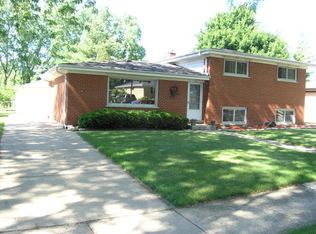 430 W Crystal Ave, Lombard, IL