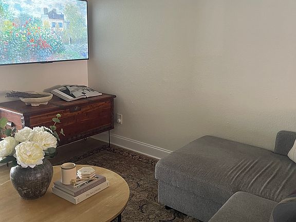 3rd image of 7360 Ulmerton Rd APT 16D