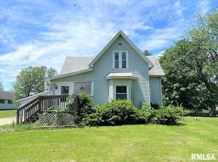 340 S Center St, Oneida, IL 61467