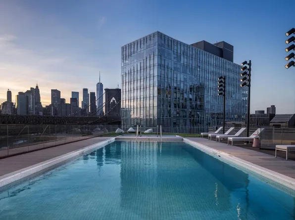 30 Front Street image 35 of 44