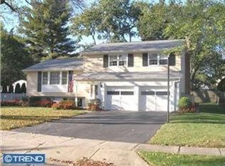 642 Guilford Rd, Cherry Hill, NJ 08003