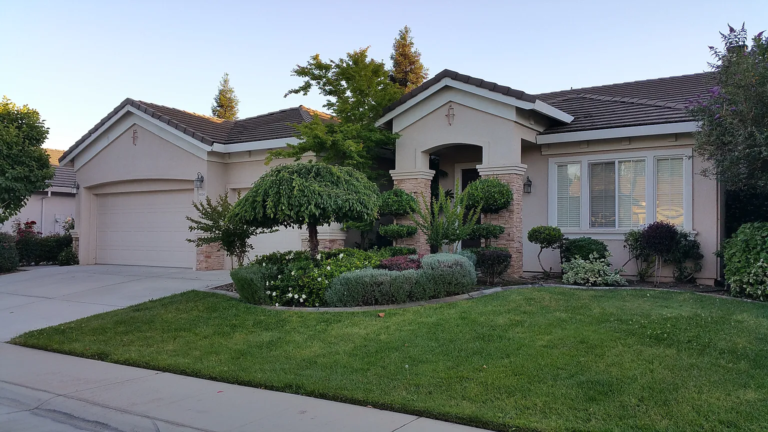 9534 Cantor Park Way photo 1