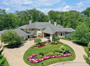 735 Hardwick Dr, Aurora, OH 44202