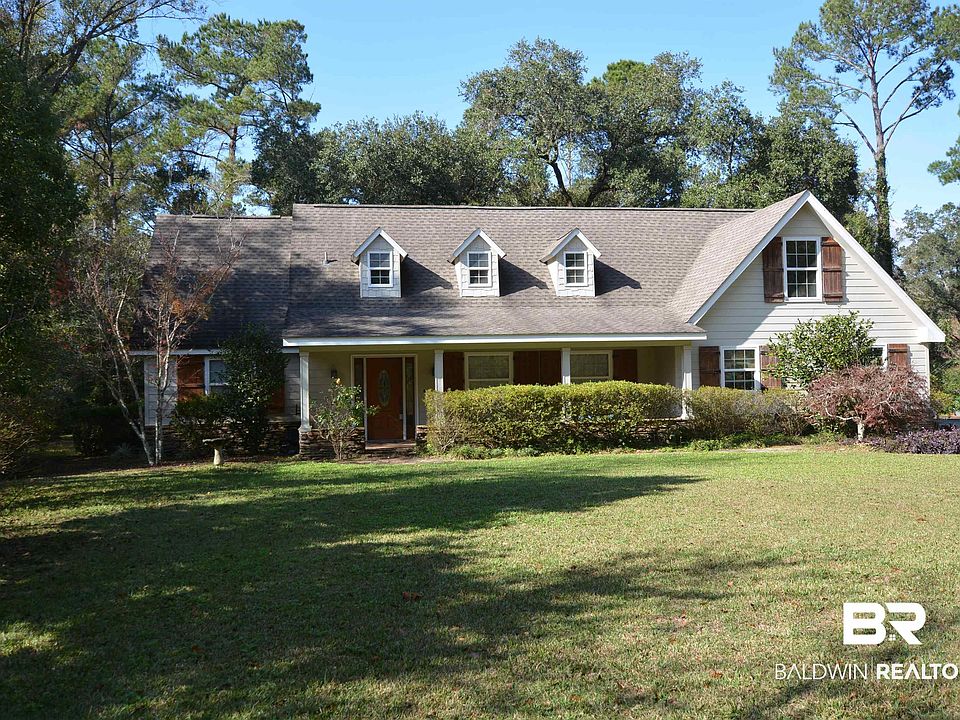 1st image of 11878 Village Green Dr