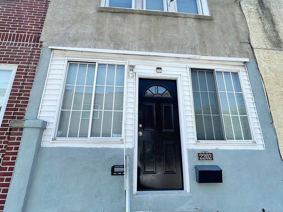 1st image of 2202 S Norwood St