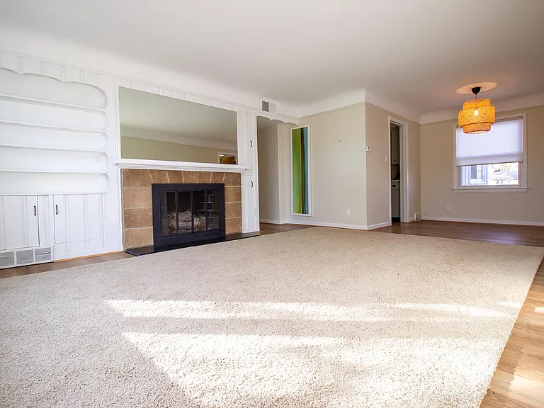 1666 Beverly St — Photo 10
