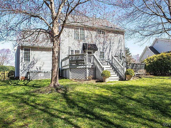 5th image of 9494 Indianfield Dr