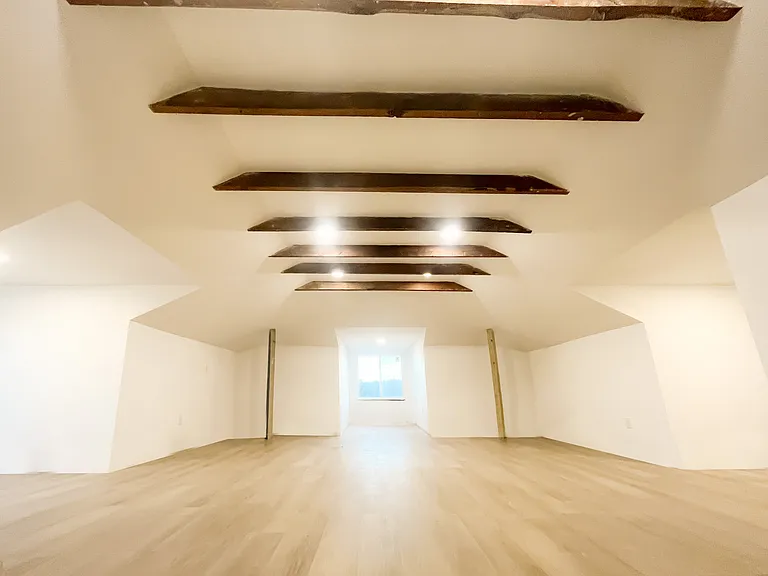 15094 Point Lookout Rd #A — Photo 4