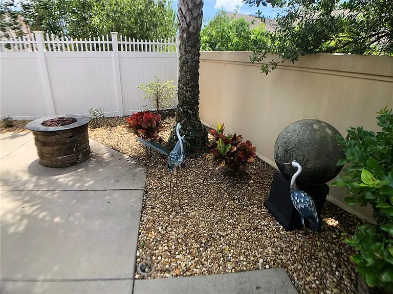 308 Vidalia Pl — Photo 27