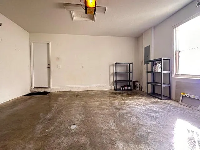 19010 NW 10th St — Photo 17