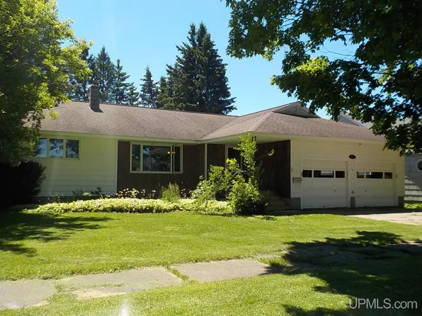 1119 Harrison Ave, Crystal Falls, MI 49920